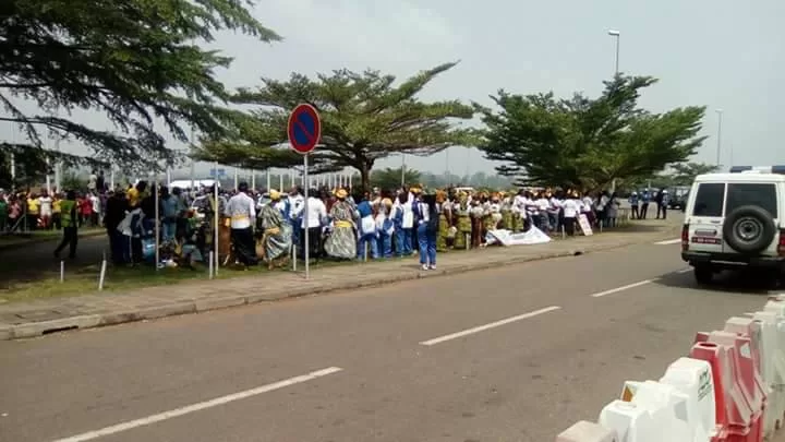 Les Lions Indomptables reçus avec les honneurs à Nsimalen