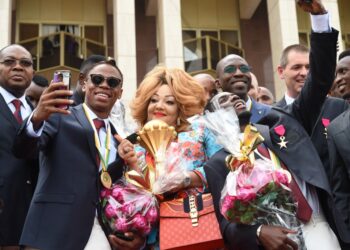 CAN 2017 : les Lions honorés par Paul Biya