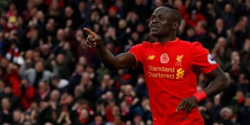 Des hooligans s’en prennent à Sadio Mané