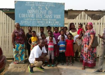 Mandjeck vole au secours des orphelins