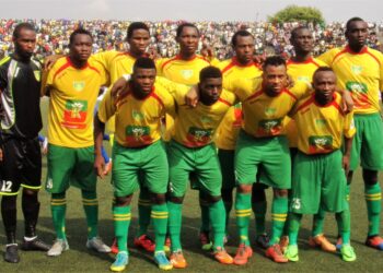 Astres de Douala tombe à domicile (0-2)