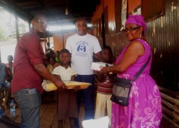 Humanitaire : Jules Goda au chevet des orphelins