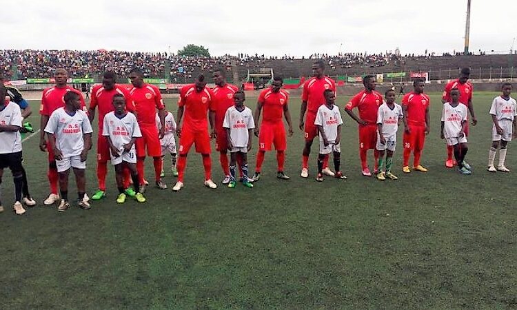 Pour masquer la crise, une nouvelle victoire ?