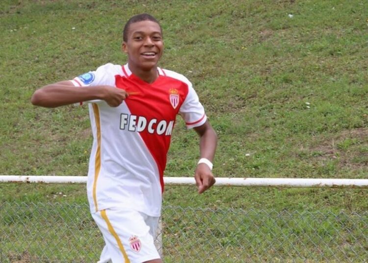Mbappe affole les stats, Moukandjo buteur, Zambo passeur