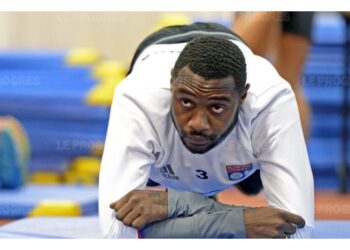 Lyon : le cauchemar de Nkoulou se poursuit…en CFA