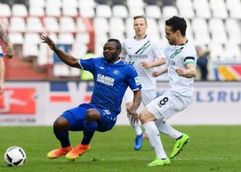 BundesLiga2 : Franck Kom dans l’équipe type du week-end