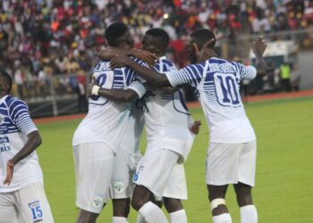 Apejes de Mfou : Un  départ douloureux