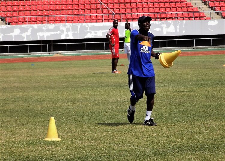 Casimir Mangué remplace Justin Kamgué