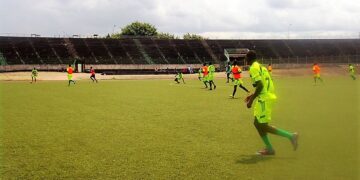 Avion FC – Bang Bullet: le duel des bleus