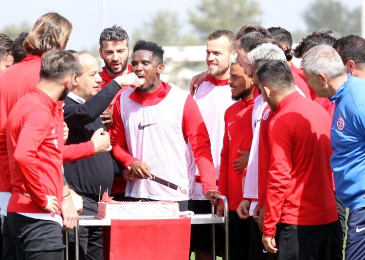 Turquie: Samuel Eto’o prend un bain de gâteau