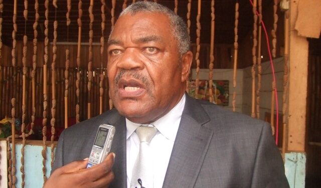 Semengue prône le rassemblement ; Mve prend la route des tribunaux