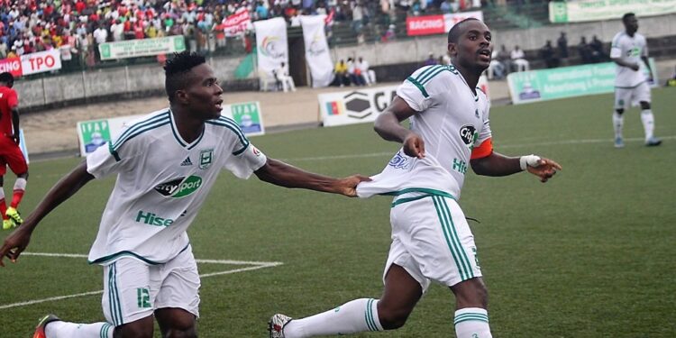 Union dompte Racing et grimpe dans le classement  (3-1)