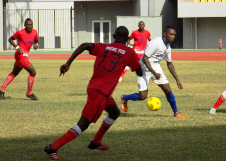 Ligue 1: Racing n&rsquo;avance plus