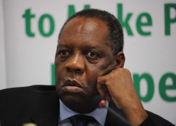 Pourquoi Issa Hayatou est tombé