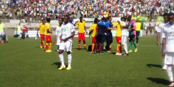 Réduit à dix, Unisport accroche Union (0-0)