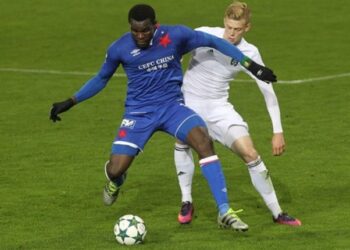 Rep. Tchèque : Ngadeu brille et Slavia reprend des couleurs