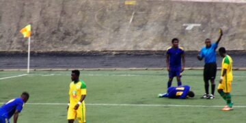 Ums de Loum surprend Astres de Douala à domicile