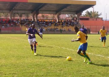 L1 : Union bloque Eding, UMS cale, Bamboutos enchaine