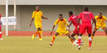Unisport châtie Racing à domicile
