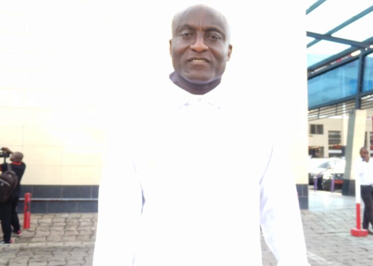 Raymond Nkongo Kalla : « les mentalités doivent changer »