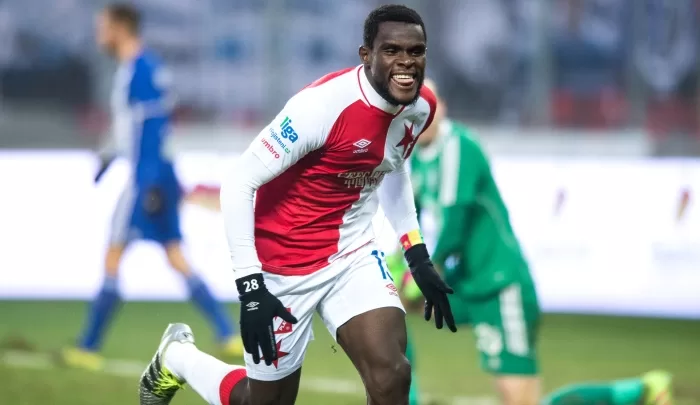 Rep. Tchèque : le Slavia et Ngadeu toujours invincibles