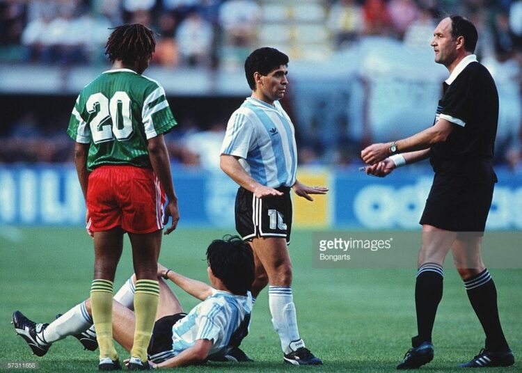 Michel Vautrot : « Peut-être que dans un match « normal », il n’y aurait pas eu deux cartons rouges»