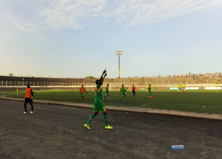Astres de Douala se relève face au Stade Renard (3-2)