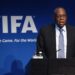 Issa Hayatou désigné vice-président d’honneur de la Fifa
