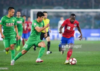 CSL : Christian Bassogog dans le dur