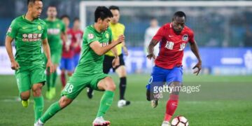 CSL : Christian Bassogog dans le dur