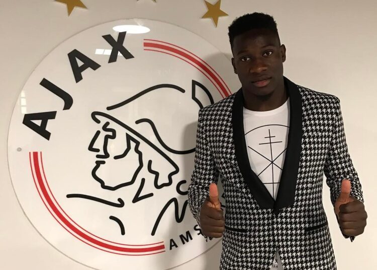 AJAX: Onana prolonge son contrat jusqu&rsquo;en 2021