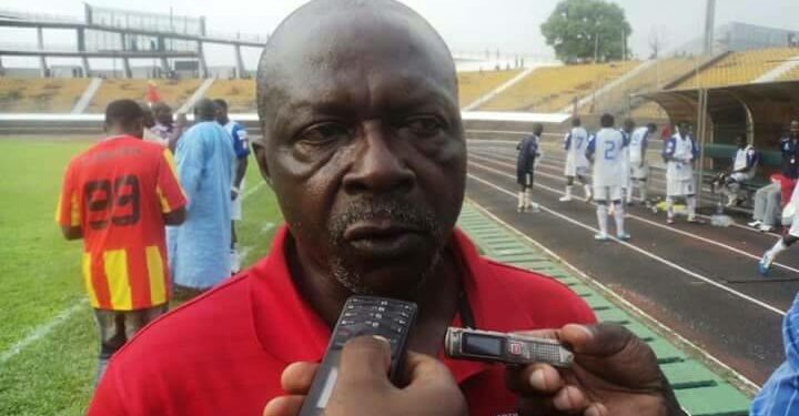 Ums de Loum : Le président et le coach principal à couteaux tirés