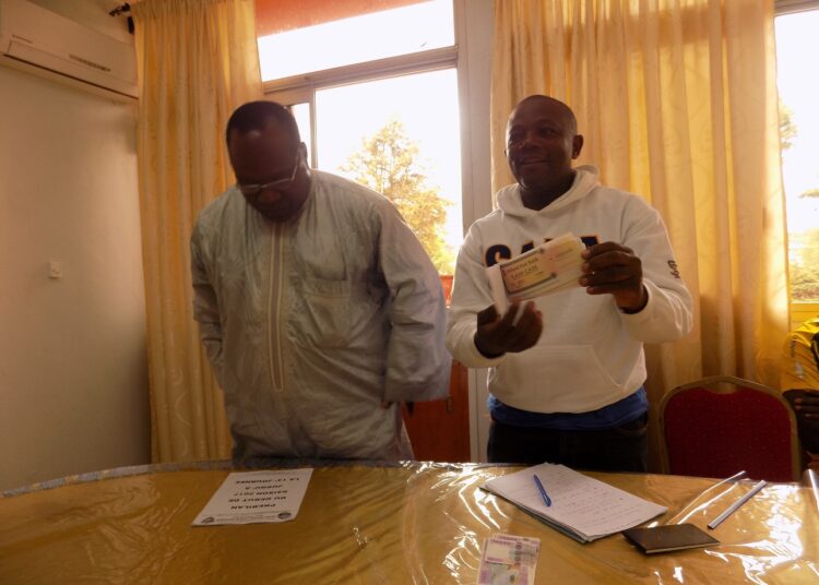 Sylvestre Ngouchinghé offre 10 millions Fcfa à Racing FC