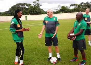 Lions : quand Broos appelle Rigobert Song en renfort