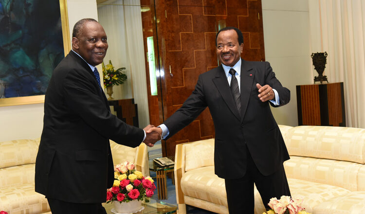 Anafoot : Biya nomme Hayatou et Enow Ngachu