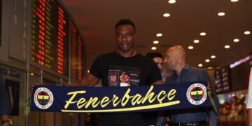 Fenerbahce : Kameni est à Istanbul