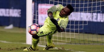 Carlos Kameni : « je ne pensais pas partir de Malaga »