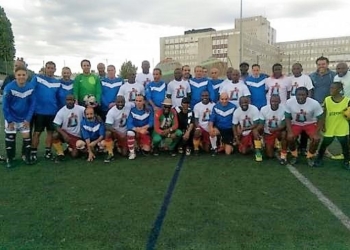 Les anciens Lions et la famille parisienne du football ont rendu hommage à Patou Manga