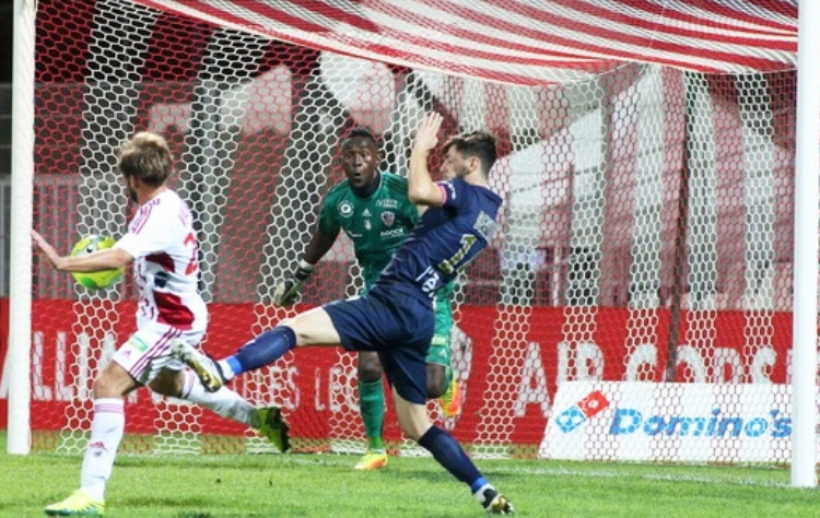 L2 : Goda régale, Teikeu et Ndoh dans le dur