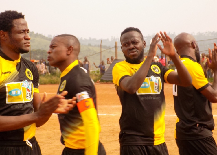 Anicet Koung : « nous avons joué contre l’aire de jeu et non contre Bamboutos »