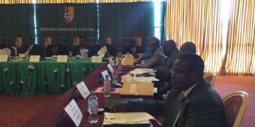 En attendant les (nouveaux) normalisateurs