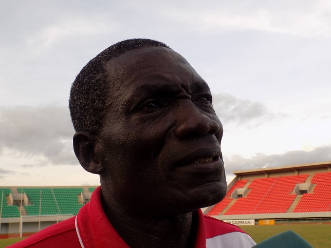 Casimir Manguè : «  Nous devons nous juger au lieu de juger les arbitres »