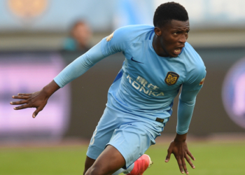 Benjamin Moukandjo en Super Star