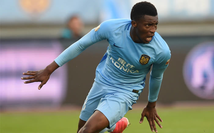 Benjamin Moukandjo en Super Star