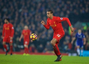 PL : Matip bloque Choupo, Liverpool marche sur Stoke