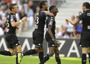 Ligue 1 : Toko marque, Angers patine