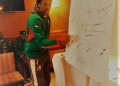 Le selectionneur des A', Rigobert Song, explique sa tactique contre la Guinée