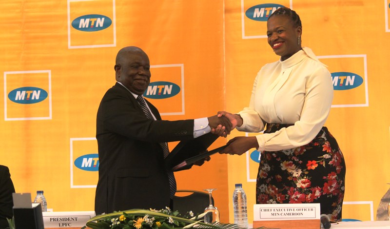 Football Professionnel: une date de lancement, sans calendrier, sans terrain, sans arbitres, sans date pour les journées suivantes