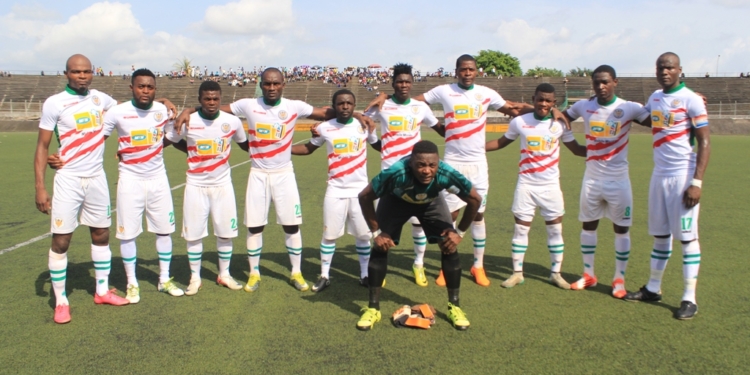Elite One: Stade Renard de Melon étrie Union Sportive de Douala, 4-1