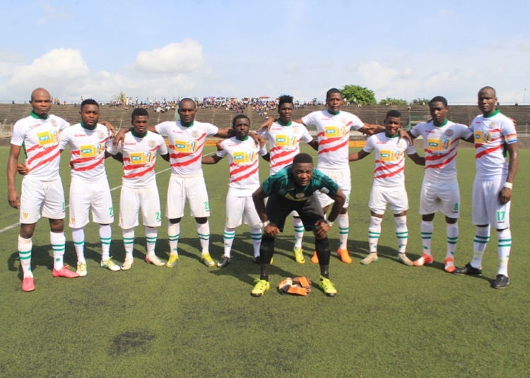 Elite One: Stade Renard de Melon étrie Union Sportive de Douala, 4-1